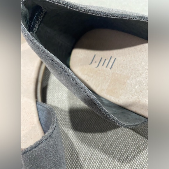 J Jill gray suede women’s sandal slip on, good condition, size 9.5 - Picture 6 of 6
